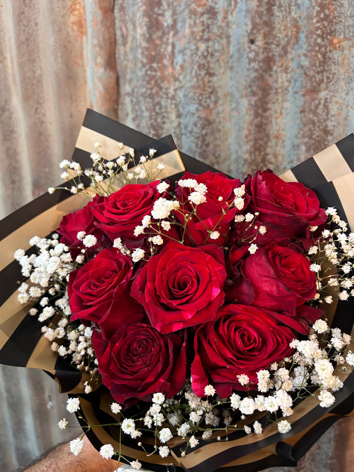 Ramo de Rosas Rojas - Imagen 4